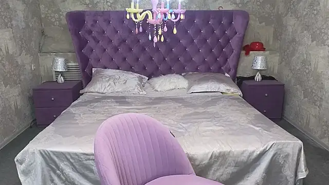 Anna Kenan online show from March 11, 10:20 am