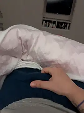 andrepix995 online show from February 27, 5:18 am