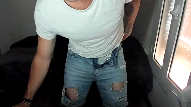 joaquin420 hot online show from May 1, 8:41 am
