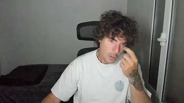 joaquin420 hot online show from May 4, 3:21 am