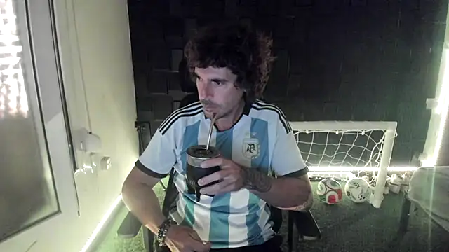 joaquin420 hot online show from June 17, 6:18 pm