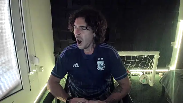 joaquin420 hot online show from June 15, 6:57 am
