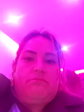 Julia2027 online show from February 24, 2:23 am