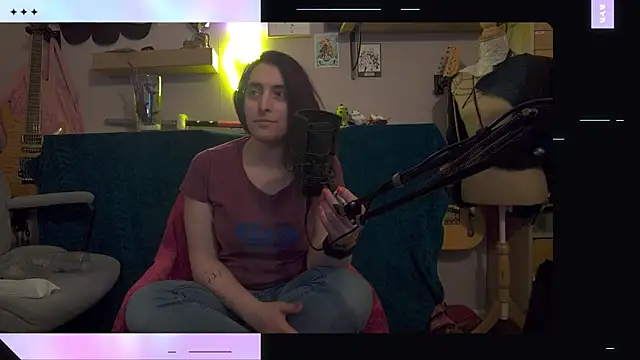 Snapshot of thea_cake chatting on February 25, 9:14 pm thea cake online show from February 25, 9:14 pm