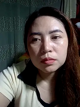 Snapshot of yun_2006 chatting on May 20, 3:09 pm yun 2006 online show from May 20, 3:09 pm