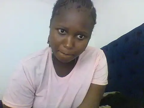 shyNia online show from February 15, 10:03 am