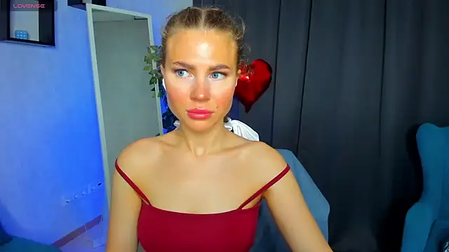 little  isabel online show from March 27, 1:25 am