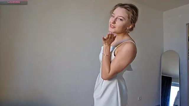 AvelinaSchepp online show from February 28, 9:42 am