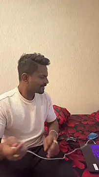 Snapshot of bhagihero chatting on May 26, 6:39 pm bhagihero online show from May 26, 6:39 pm