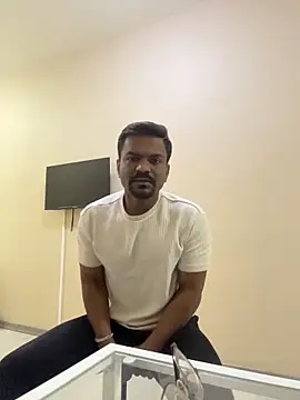 Snapshot of bhagihero chatting on February 11, 7:08 am bhagihero online show from February 11, 7:08 am