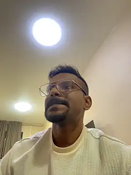 bhagihero online show from April 14, 7:30 pm