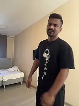 Snapshot of bhagihero chatting on February 23, 7:53 am bhagihero online show from February 23, 7:53 am