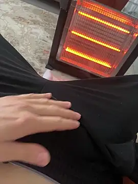 fenasixx online show from February 25, 11:43 am