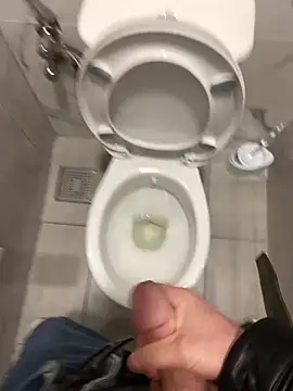 fenasixx online show from February 10, 6:45 am