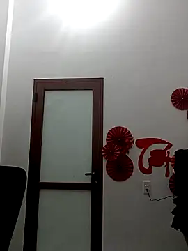 Snapshot of -Dumi- chatting on February 12, 1:11 pm -Dumi- online show from February 12, 1:11 pm