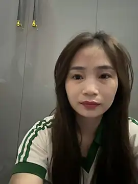 Snapshot of -Dumi- chatting on February 20, 9:17 pm -Dumi- online show from February 20, 9:17 pm