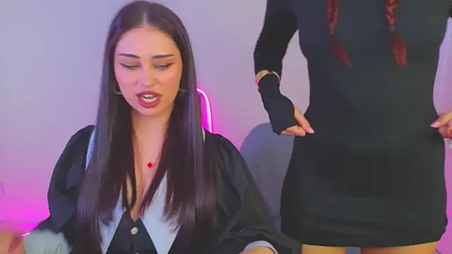 Sofia Plump online show from May 28, 12:11 pm