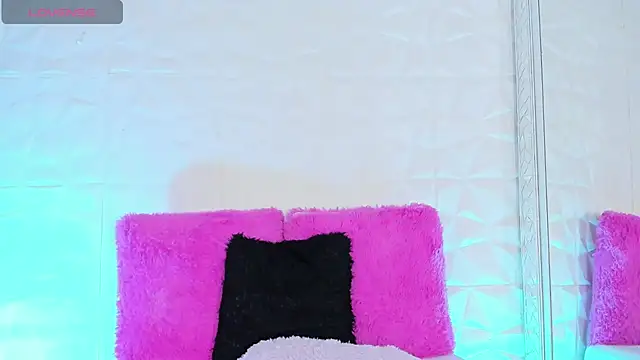 Ema Jackson online show from June 25, 10:59 pm