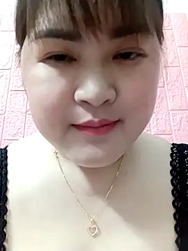 Snapshot of Kee-kimlee chatting on February 28, 3:11 pm Kee-kimlee online show from February 28, 3:11 pm