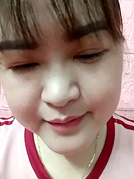 Snapshot of Kee-kimlee chatting on February 27, 2:45 am Kee-kimlee online show from February 27, 2:45 am