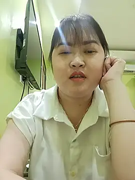 Kee-kimlee online show from June 21, 9:31 pm