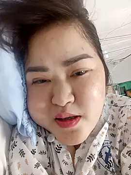 Kee-kimlee online show from May 12, 2:23 pm