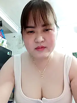 Snapshot of Kee-kimlee chatting on March 2, 2:45 am Kee-kimlee online show from March 2, 2:45 am