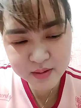 Snapshot of Kee-kimlee chatting on March 1, 3:28 am Kee-kimlee online show from March 1, 3:28 am