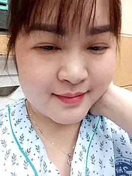 Kee-kimlee online show from May 10, 3:32 am