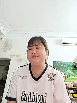 Kee-kimlee online show from July 24, 11:01 pm