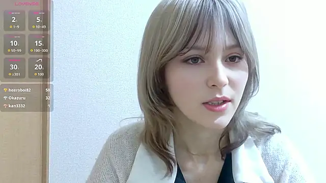 Snapshot of e_ri_ka93 chatting on July 9, 10:26 am e ri ka93 online show from July 9, 10:26 am