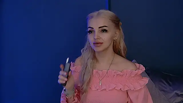 DeeaVIP online show from March 13, 5:45 am