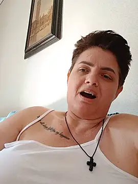 Snapshot of Sony28v chatting on July 7, 6:16 am Sony28v online show from July 7, 6:16 am