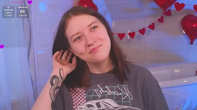 MmollyMay online show from February 16, 10:14 am