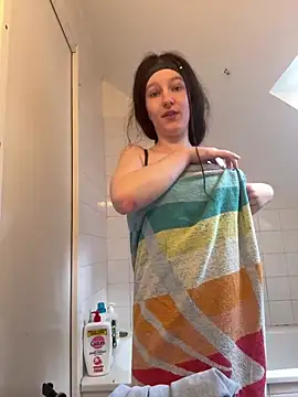 Mis-Elisa96 online show from March 3, 9:38 am