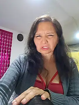 Alexamontiel  online show from April 17, 1:19 am