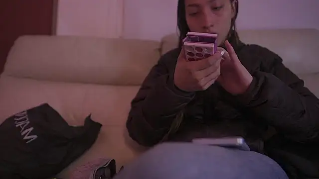 Shopie Colucci online show from March 20, 2:07 pm