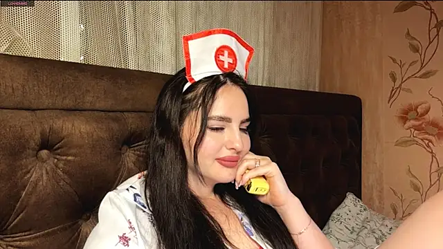 Snapshot of charmybae chatting on February 25, 4:07 pm charmybae online show from February 25, 4:07 pm