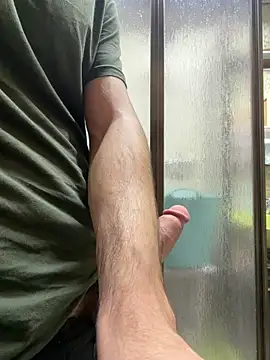 buyukyarak31 online show from March 12, 10:03 pm