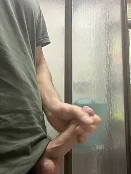 buyukyarak31 online show from March 13, 3:28 pm