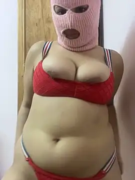 faettaa online show from February 13, 3:23 pm