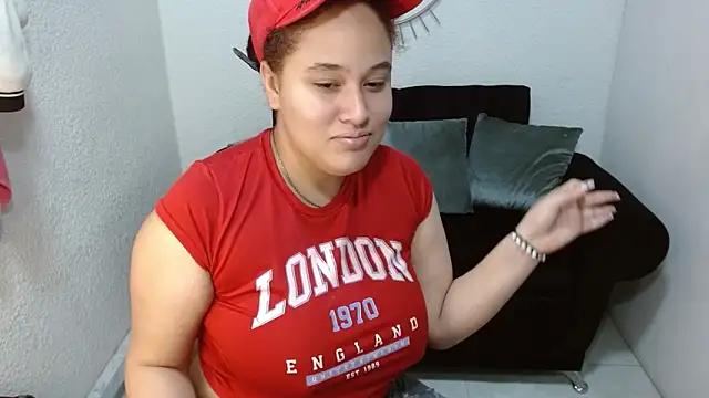 leilanewgirl online show from April 15, 12:32 pm