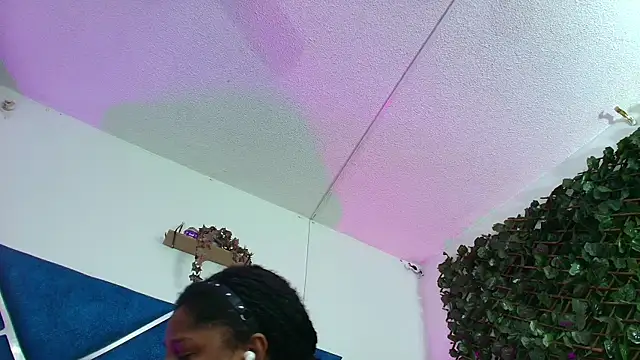 AlexaRousse4u online show from April 9, 2:13 am