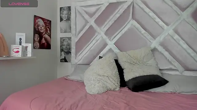 luxx 11 online show from February 23, 12:50 pm