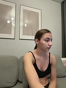  Patricia P online show from April 22, 4:19 am
