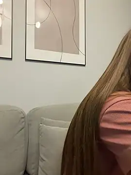  Patricia P online show from April 15, 4:55 pm