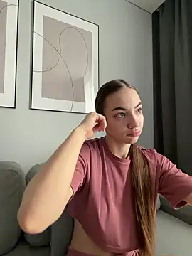  Patricia P online show from April 19, 4:24 am