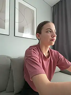 Patricia P online show from May 21, 10:45 am