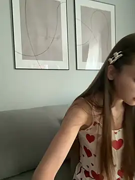 Snapshot of _Patricia_P chatting on June 23, 4:32 am Patricia P online show from June 23, 4:32 am