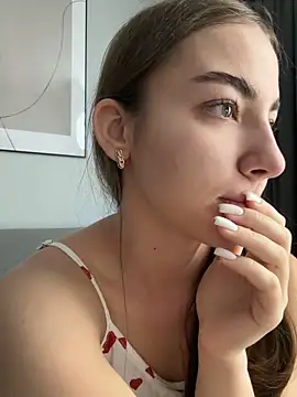  Patricia P online show from March 3, 4:08 am